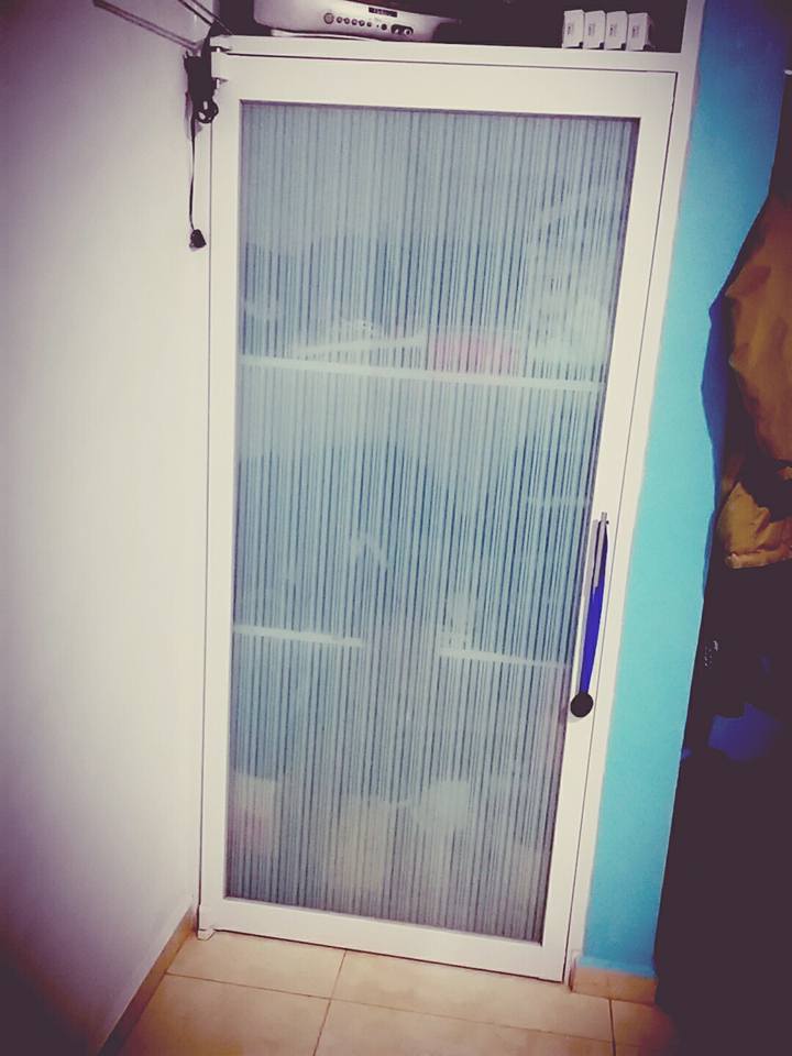 Puerta 3" de Aluminio Blanco Mexico