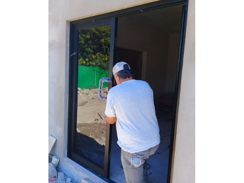 Puerta Vidrio Ciudad Juárez