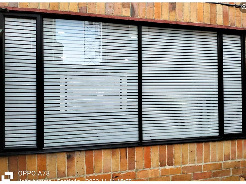 Marco de aluminio templado de altura completa para oficina, divisor de pared de vidrio con persiana, Modular y esmaltado MEXICO