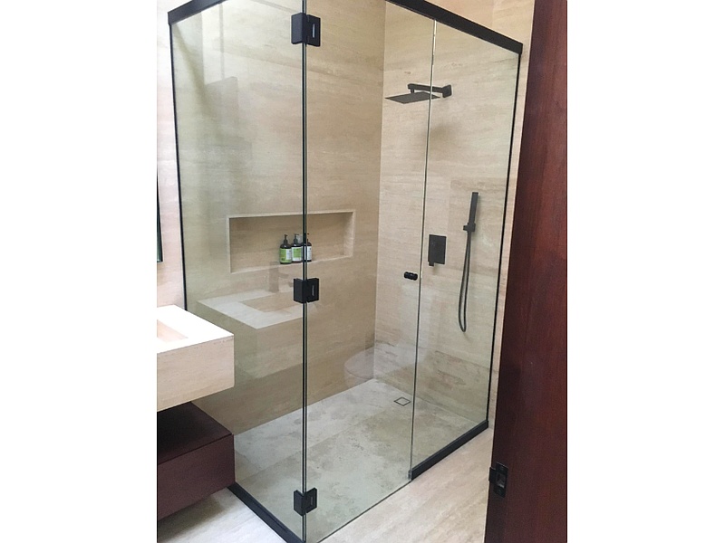 Cabina de baño en cristal México