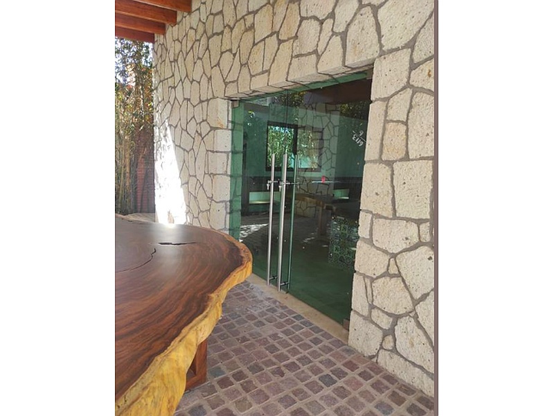 Puerta vidrio templado México