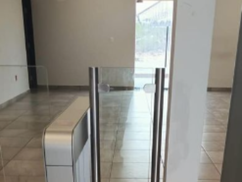 Mamparas de acero CDMX