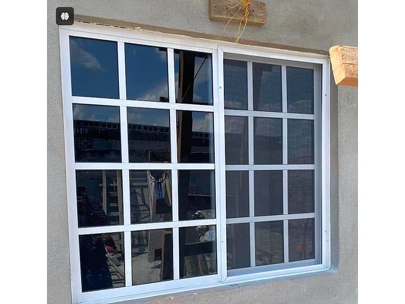 Ventanas de aluminio con borde blanco México