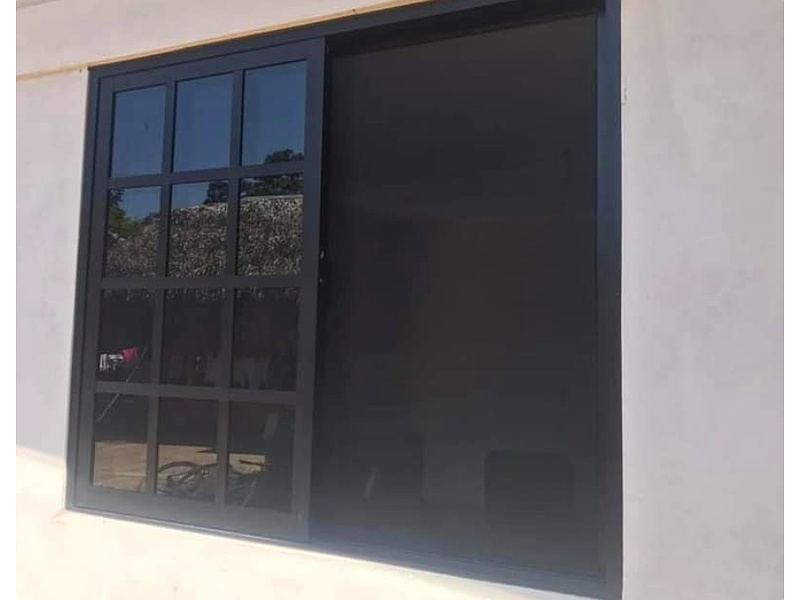Ventanas de aluminio en color negro México
