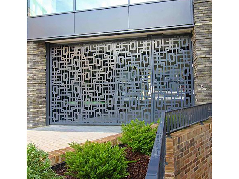 puerta de garaje León Celosías Metal Art