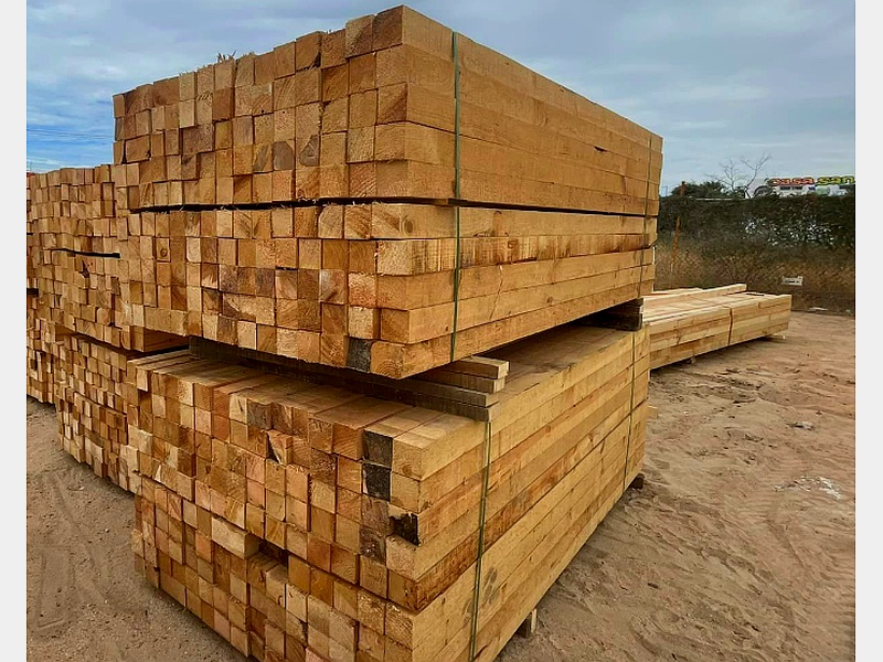 palos de madera largos México
