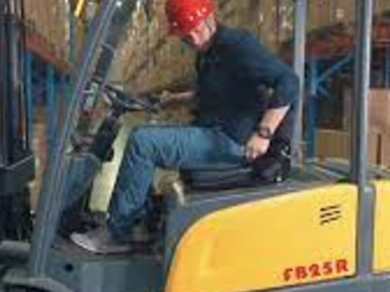 Montacargas equipo hyster en Toluca, México