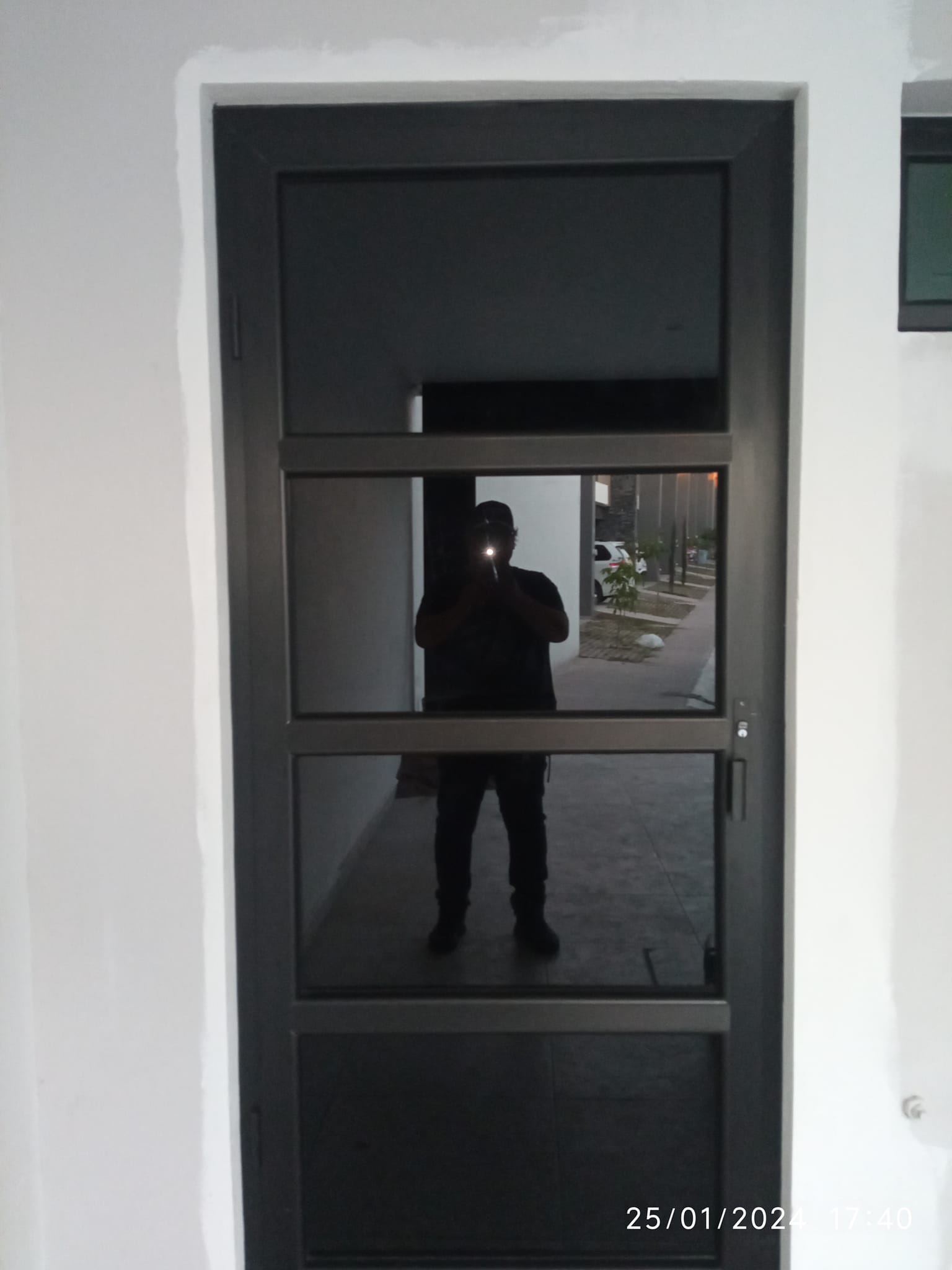 Puerta Aluminio Negro México