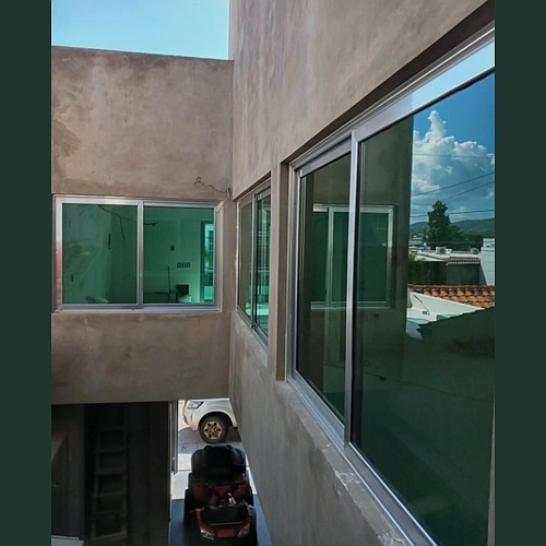 Ventanas serie 80 Natural Brillante México