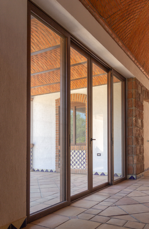 Puertas de Vidrio con Contornos de Madera México