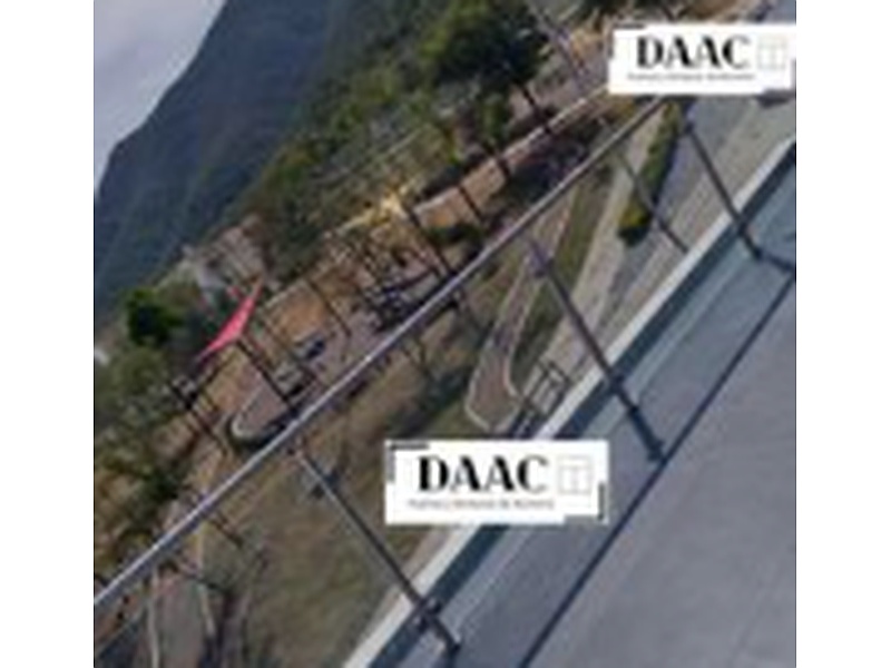 Pasamanos de aluminio en casa México DAAC PUERTAS Y VENTANAS DE ALUMINIO, CANCELES DE BAÑO, BARANDALES DE VIDRIO TEMPLADO,ESPEJOS 