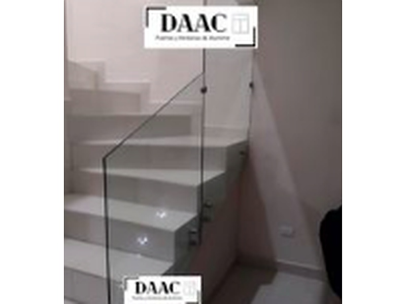 Pasamanos de vidrio para casa México DAAC PUERTAS Y VENTANAS DE ALUMINIO, CANCELES DE BAÑO, BARANDALES DE VIDRIO TEMPLADO,ESPEJOS 