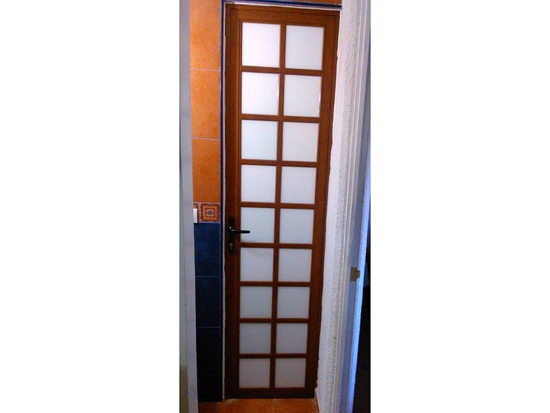 PUERTA DE VIDRIO DELGADA MARCO DE MADERA MEXICO
