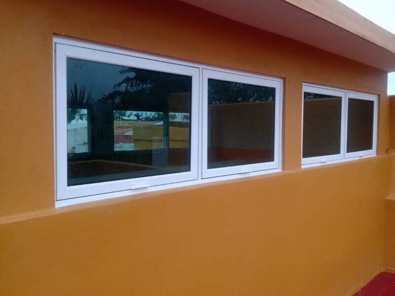 Ventana de aluminio en Puerto Vallarta 4