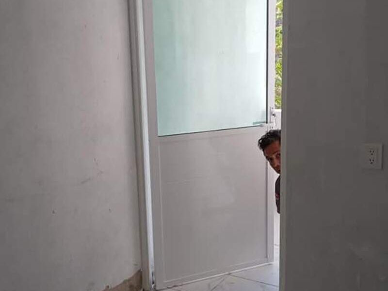 Puerta de aluminio en Puerto Vallarta 2
