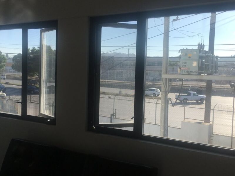 Ventana abatible Tijuana 