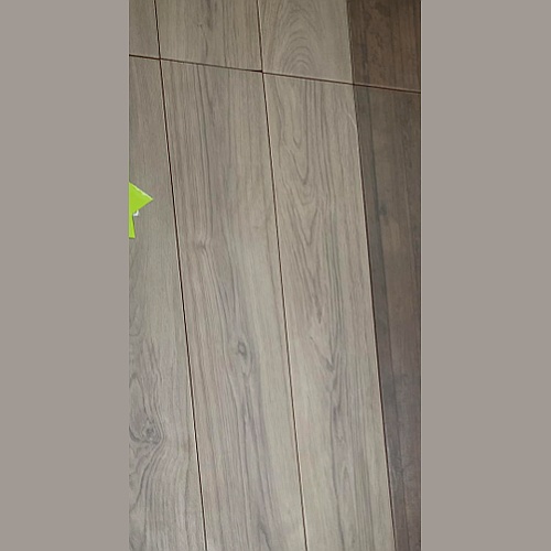 Loseta Montalvo gris madera México