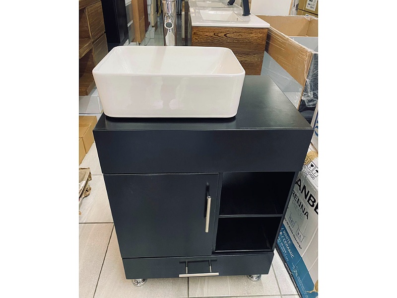mueble de baño con puerta Jalisco Muebles y lavabos delonix