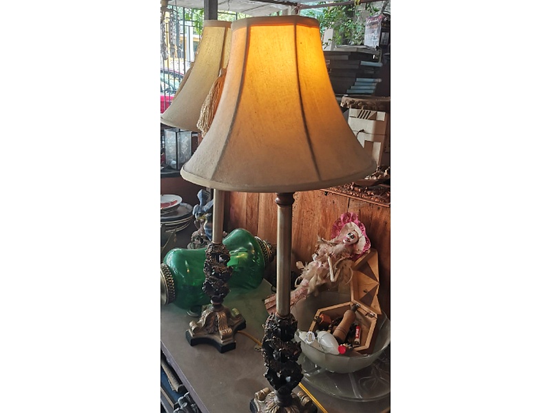 Lámpara grande de mesa México