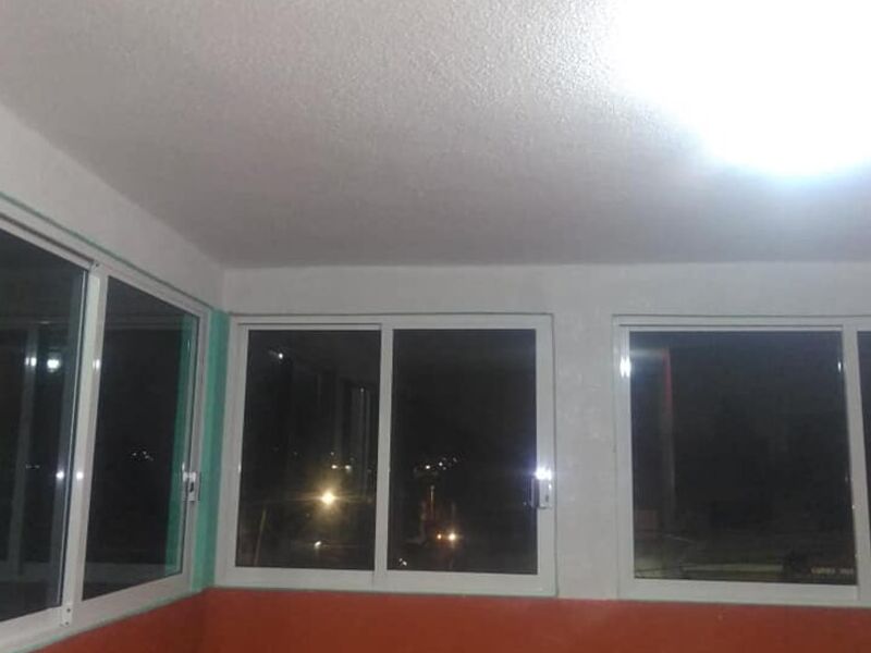 Ventana de aluminio para interiores méxico