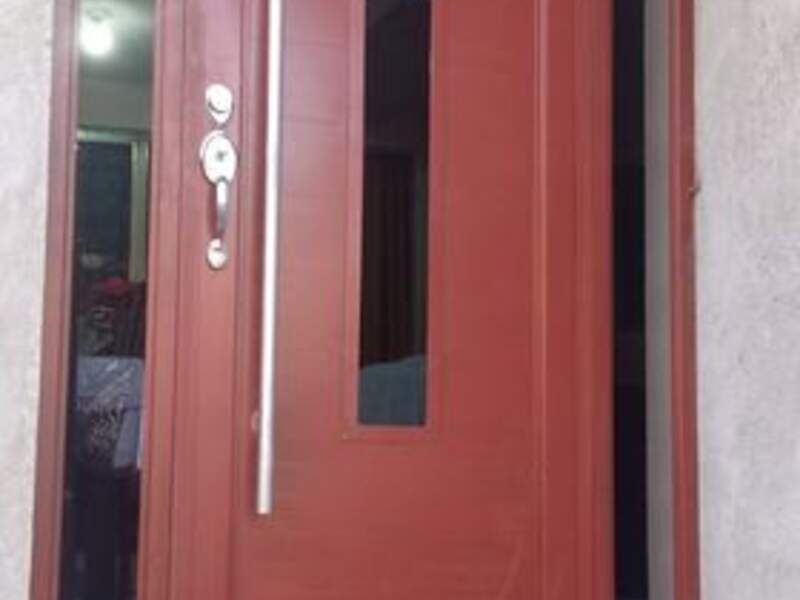 Puerta de aluminio pintura típo madera méxico