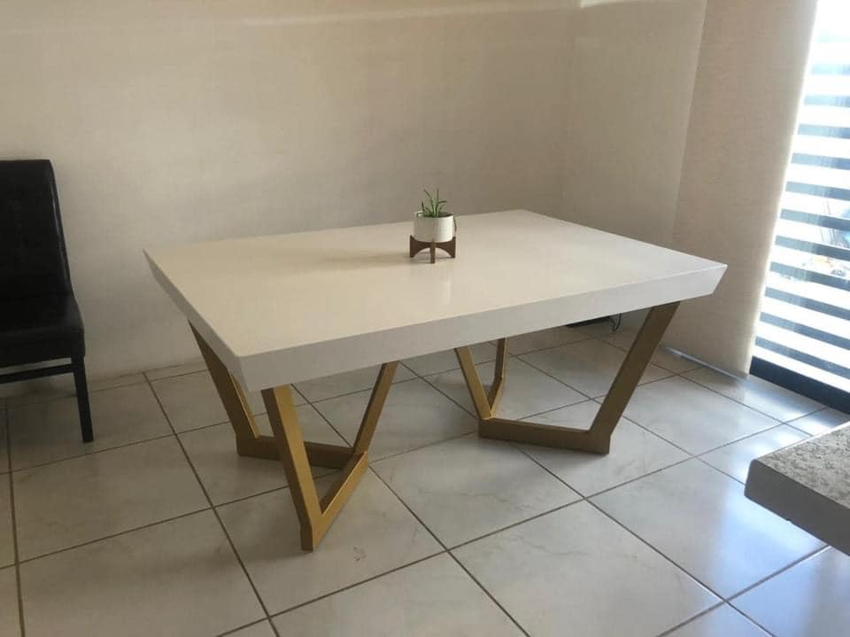 Mesa de sala en madera moderna mexico