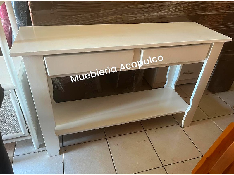 Escritorio en madera color blanco México