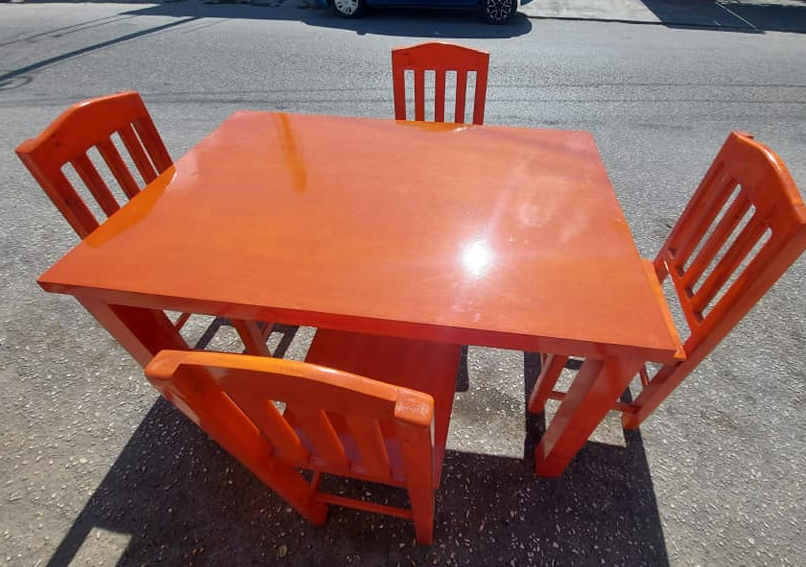 Comedor Naranja Mexico