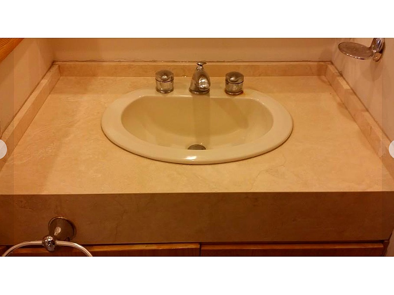  Cubierta de baño en mármol CDMX Marmoles y Granitos Mexicanos (Taller)