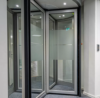 Puerta giratoria ASSA ABLOY RD3 Mexico Puertas automáticas SIB