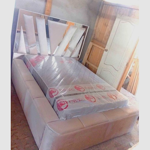 Cama plaza y media  México