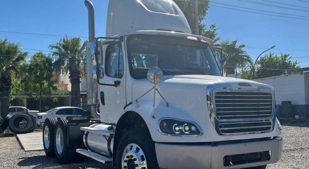 Cabezal Freightliner M2 México 