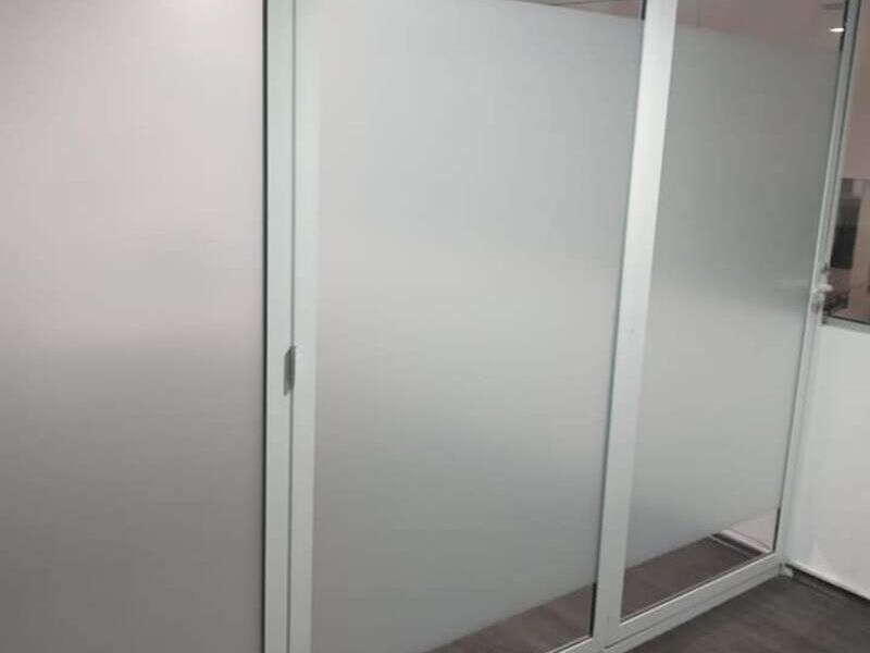 Puertas de vidrio translúsico México
