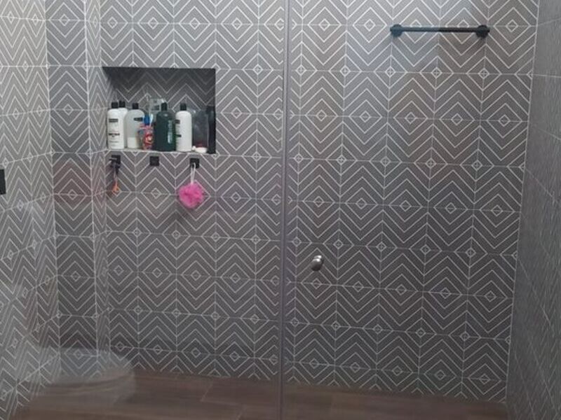 Cancel de baño de 9 mm templado