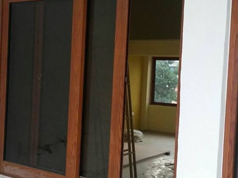 Ventana corrediza pvc madera