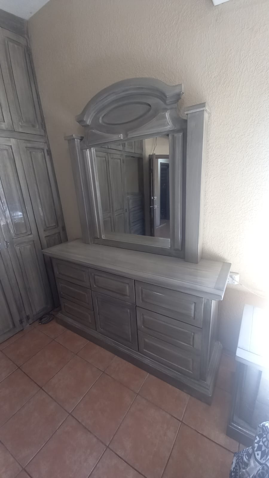 Aparador de madera para sala CDMX
