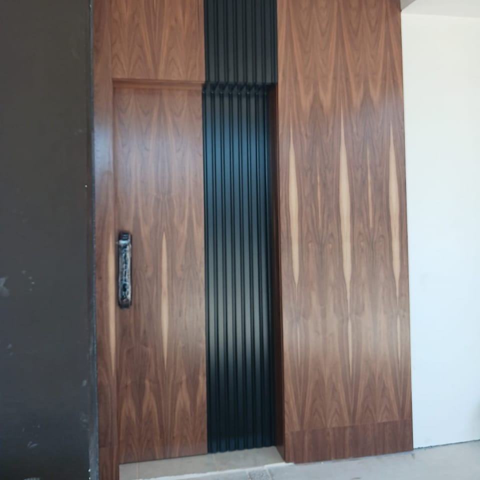 Muebles Finos Decoración En Madera