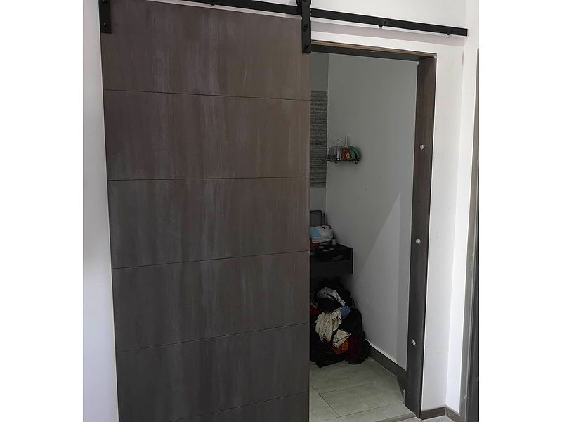 Puerta corrediza ploma de madera Mexico