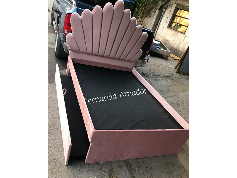 Cama rosada con cajon Mexico