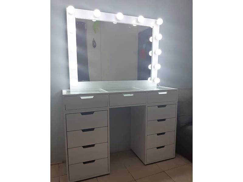 Comoda en color blanco Mexico