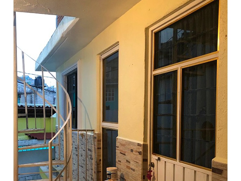 Ventana PVC Paralela México