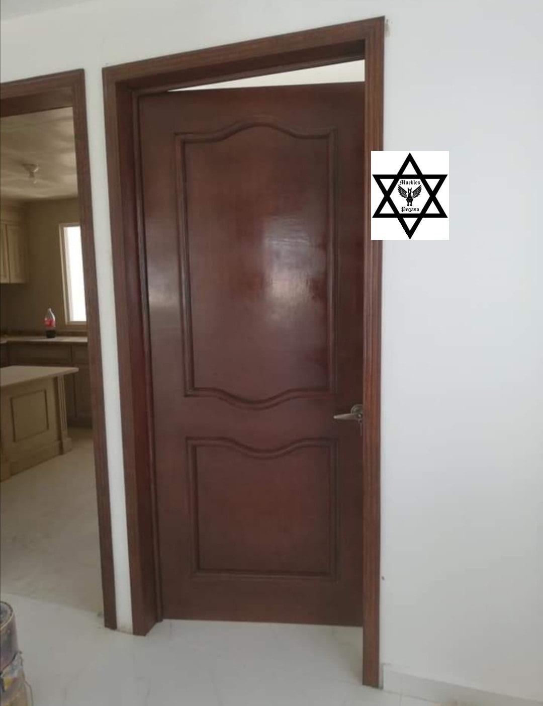 Puerta de Madera Sólida México