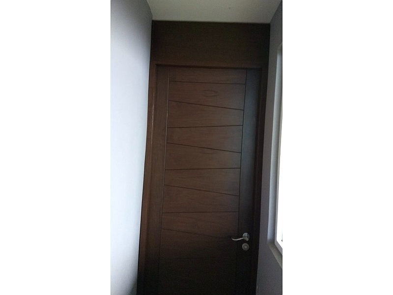 Puerta de madera color café Mexico Muebles zamora