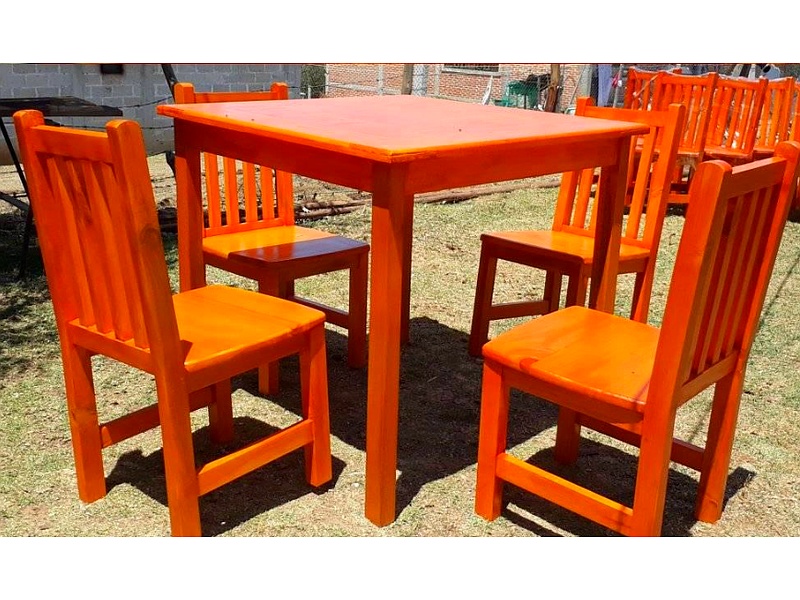 Comedor de cuatro puestos Mexico