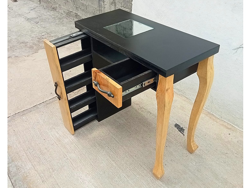 Mesa manicure México Muebles para estética Crïsmar"