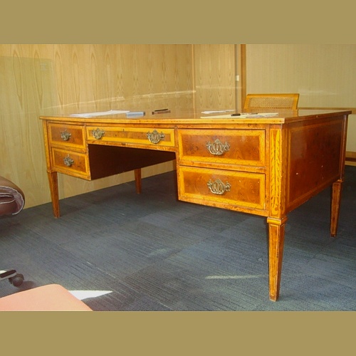 Venta De Muebles Finos