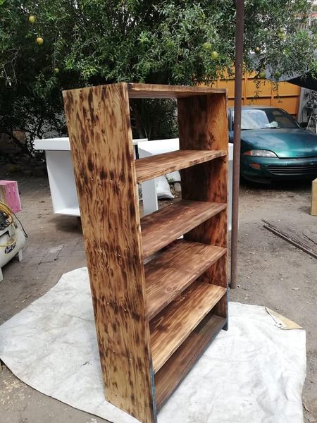 Librero rústico CDMX