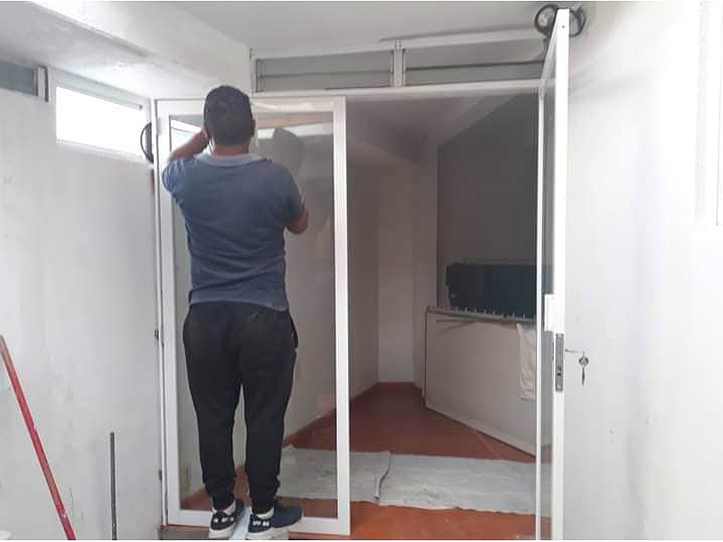 Puerta Corrediza en Vidrio México