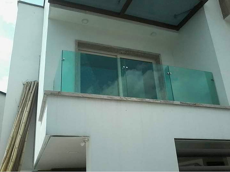 Barandal en Cristal Templado México