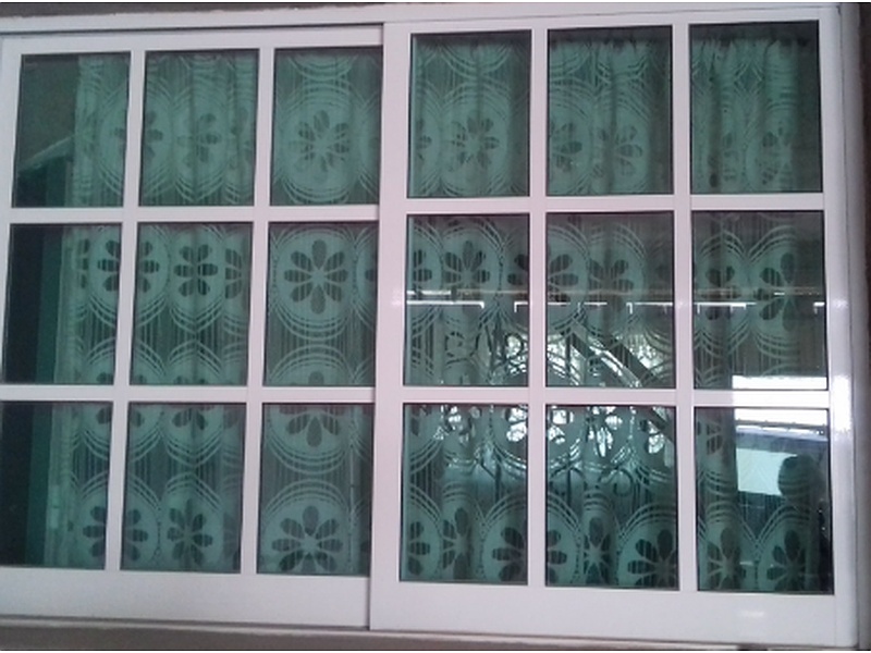 Ventana de Aluminio Corredera México